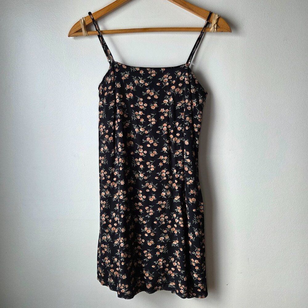 EUC AMERICAN EAGLE OUTFITTERS DITSY FLORAL MINI TANK DRESS SIZE SMALL